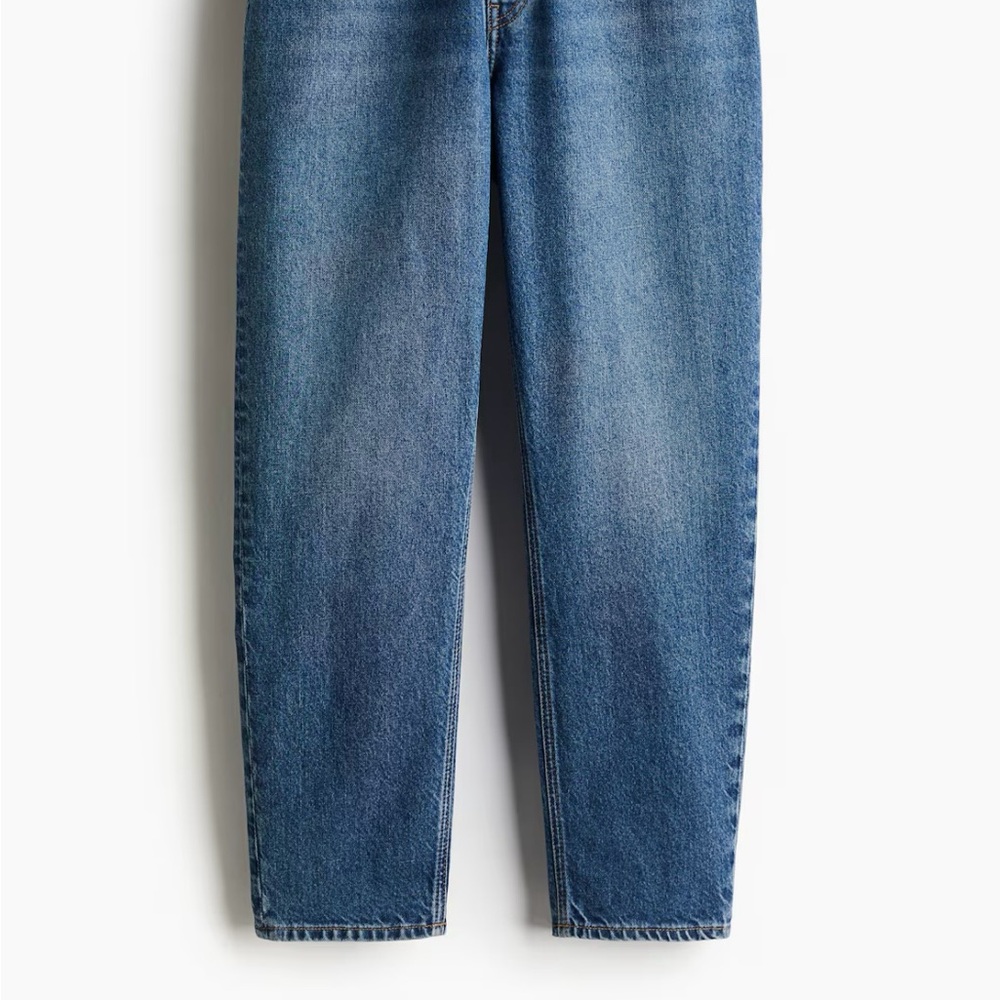 Classic Blue Women's Jeans - Picture 5 of 5